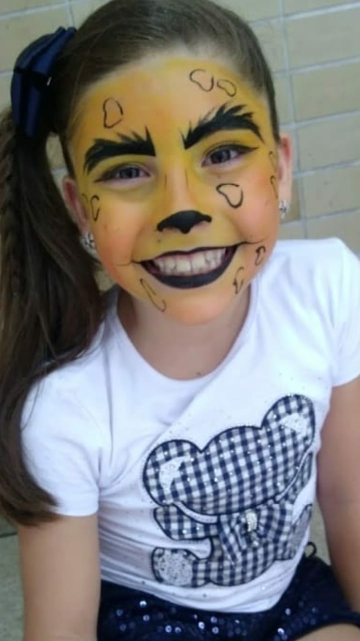 foto pintura facial onçinha